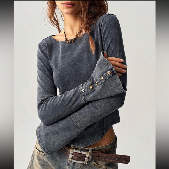 Boho cotton button sleeve detail blouse - Picture 1 of 8